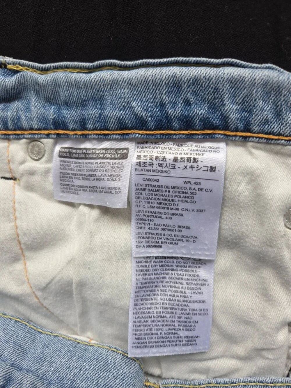 Levi’s 505 men’s regular fit straight leg jeans in a light blue wash